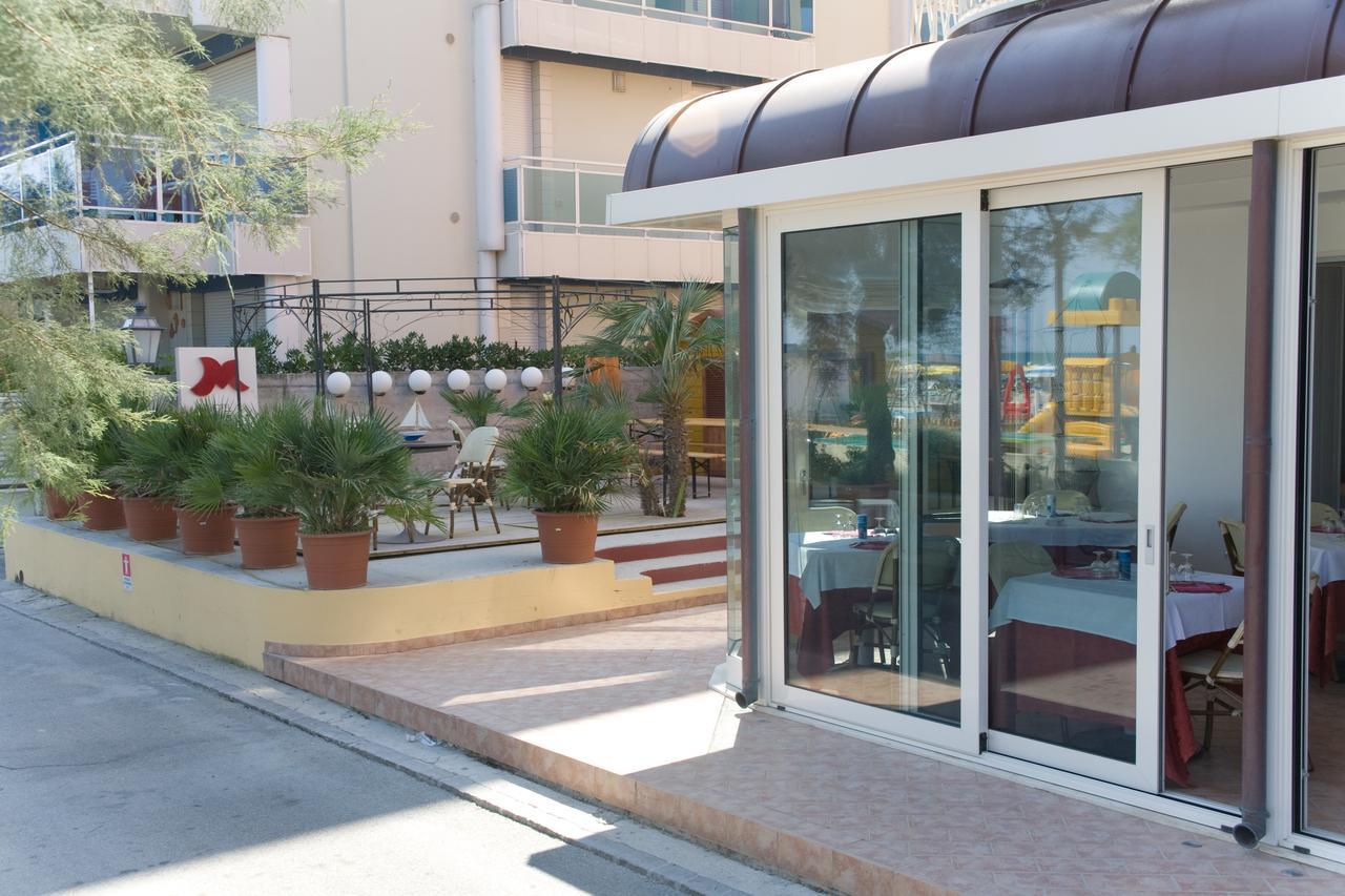 Hotel Resort Marinella Gabicce Mare Exterior photo